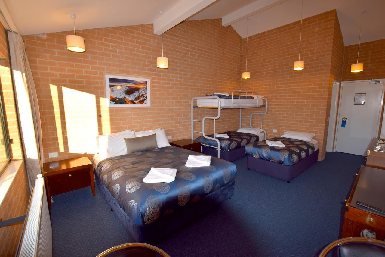 Alpine Resort Motel Jindabyne Exterior photo