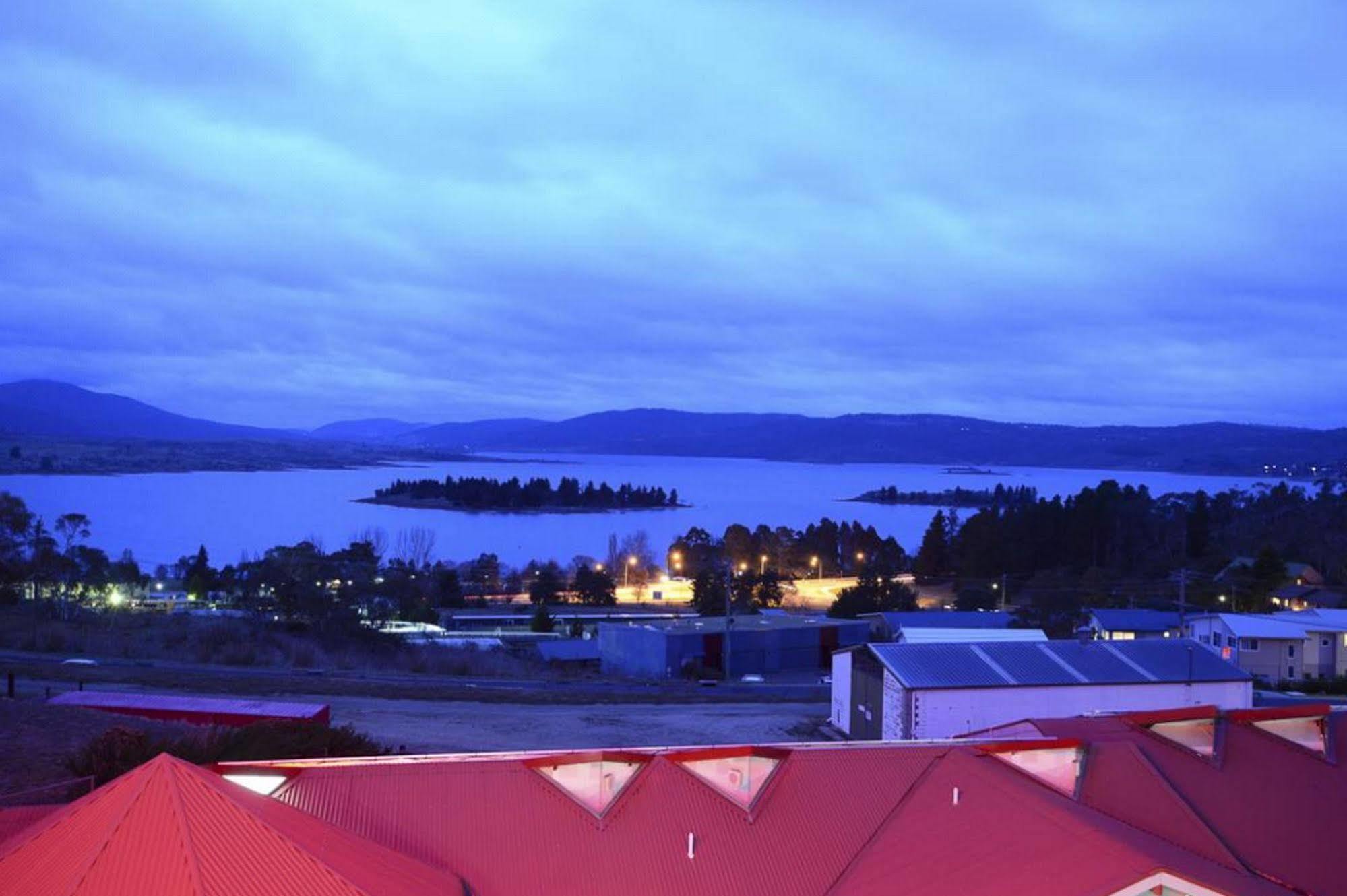 Alpine Resort Motel Jindabyne Exterior photo